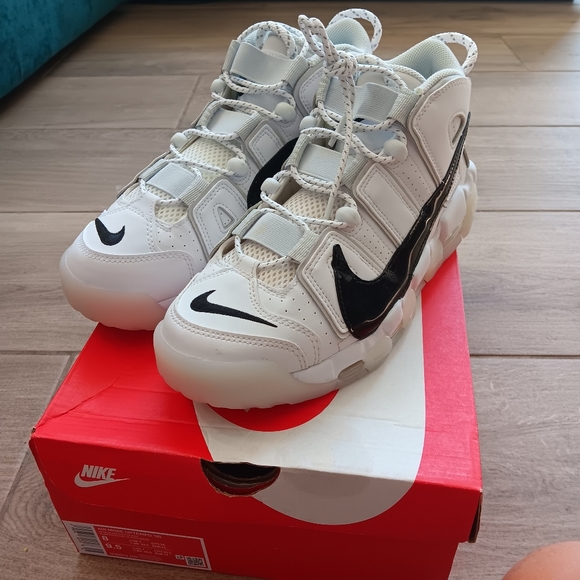AIR MORE UPTEMPO ,96 - Picture 1 of 6